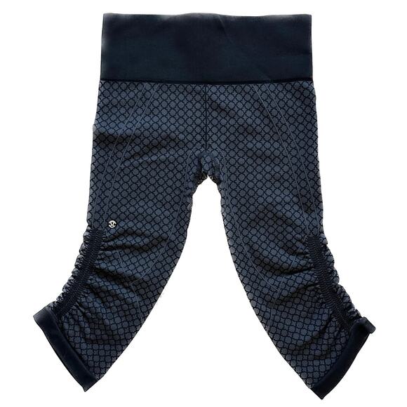 Lululemon In the Flow ll Geo Soul Cinched Ruched Gray Black Cropped Leggings 4 - Picture 1 of 8